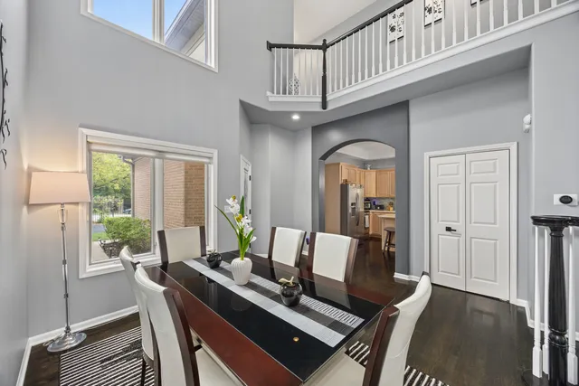 $525,000 | 842 North Maple Avenue, Palatine, IL 60067