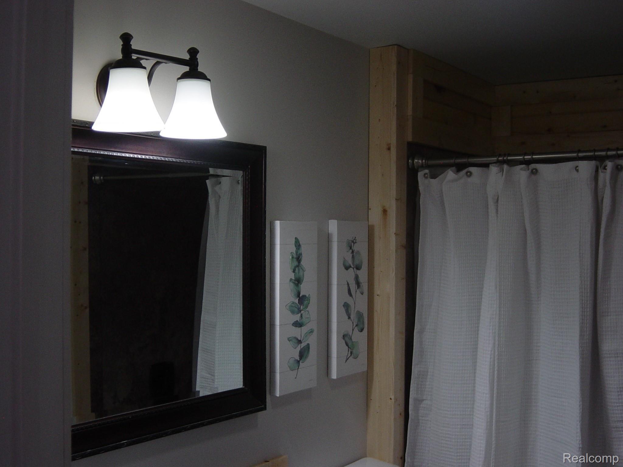 7516 South Durand Road Durand, MI 48429 - Photo 20 of 51 DSC00322 - Copy.JPG