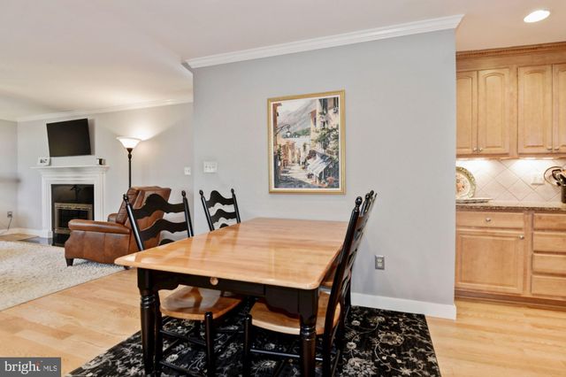 $855,000 | 3125 Cobb Hill Lane, Oakton, VA 22124