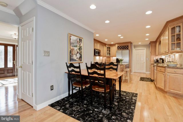 $855,000 | 3125 Cobb Hill Lane, Oakton, VA 22124