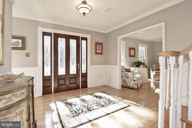 $855,000 | 3125 Cobb Hill Lane, Oakton, VA 22124