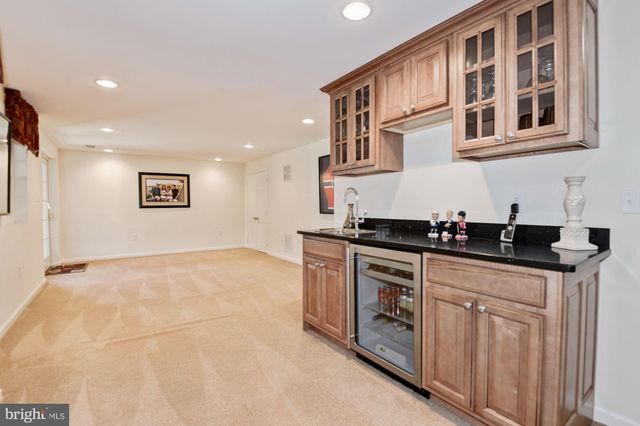 $855,000 | 3125 Cobb Hill Lane, Oakton, VA 22124