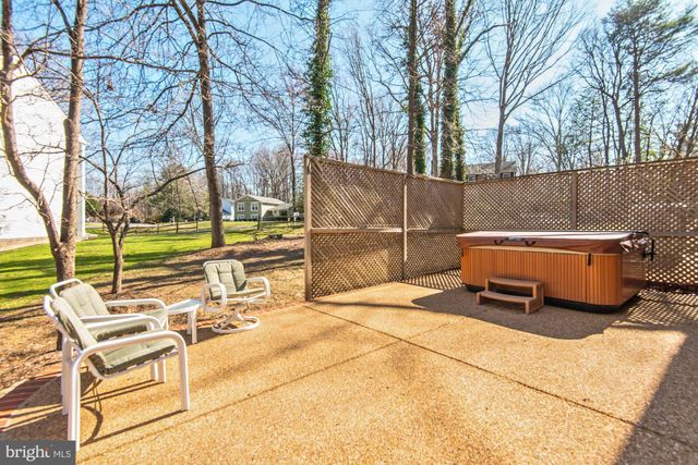 $855,000 | 3125 Cobb Hill Lane, Oakton, VA 22124