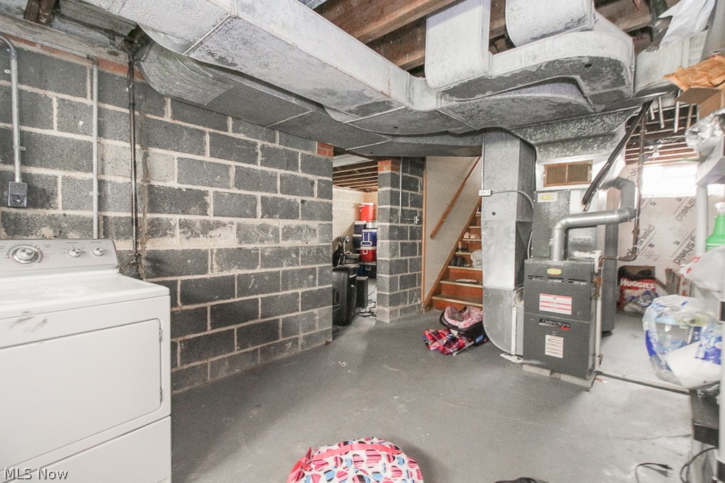 4217 Stilmore Road Cleveland, OH 44121 - Photo 24 of 29