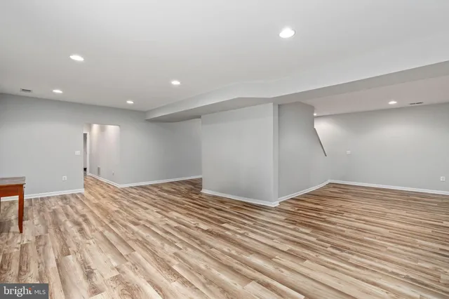 $704,000 | 26 Neabsco Drive, Fredericksburg, VA 22405