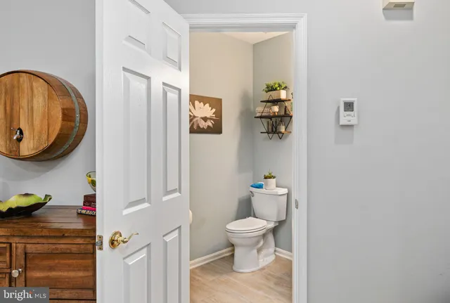 $704,000 | 26 Neabsco Drive, Fredericksburg, VA 22405