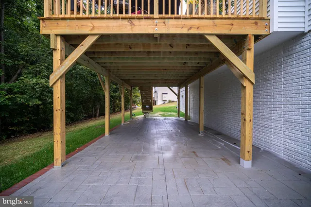 $704,000 | 26 Neabsco Drive, Fredericksburg, VA 22405