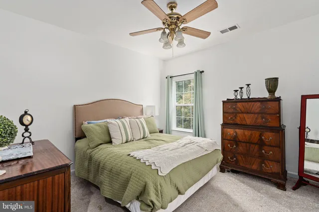 $704,000 | 26 Neabsco Drive, Fredericksburg, VA 22405