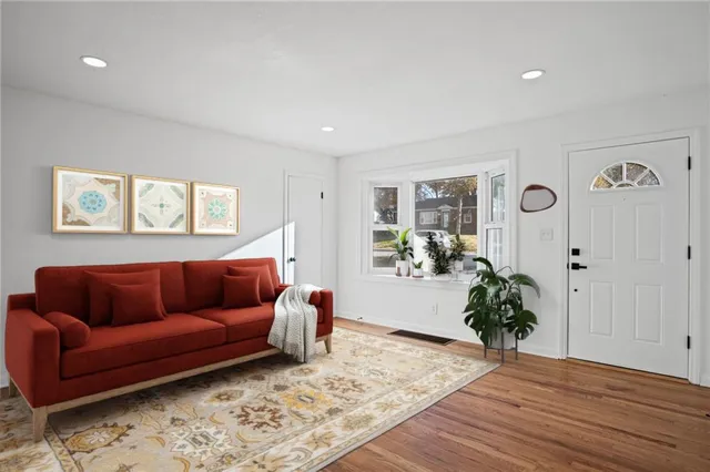 $239,000 | 6400 Kentucky Avenue, Raytown, MO 64133