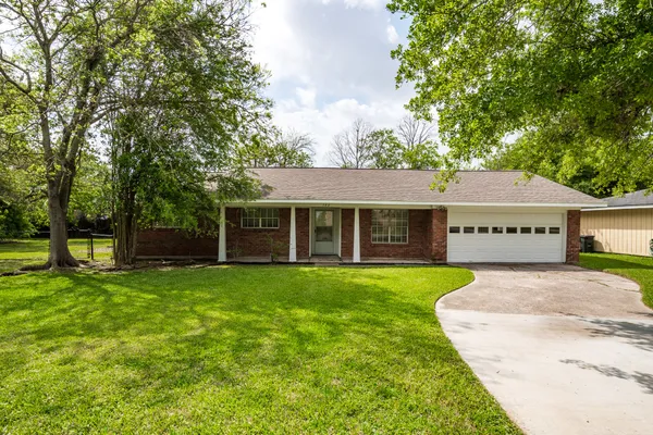 $207,000 | 122 Honeysuckle Drive, Baytown, TX 77520