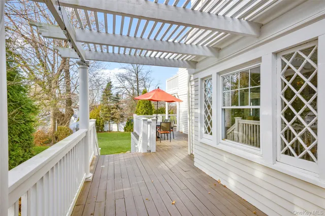 $2,200,000 | 677 James Street, Pelham, NY 10803