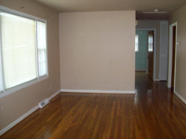 229 Savoy Road Lexington, KY 40504 - Photo 4 of 11 Photo 4