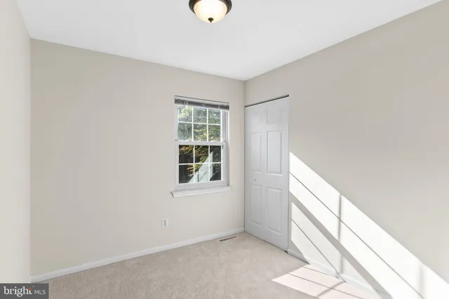 $320,000 | 3283 Ryon Court, Waldorf, MD 20601