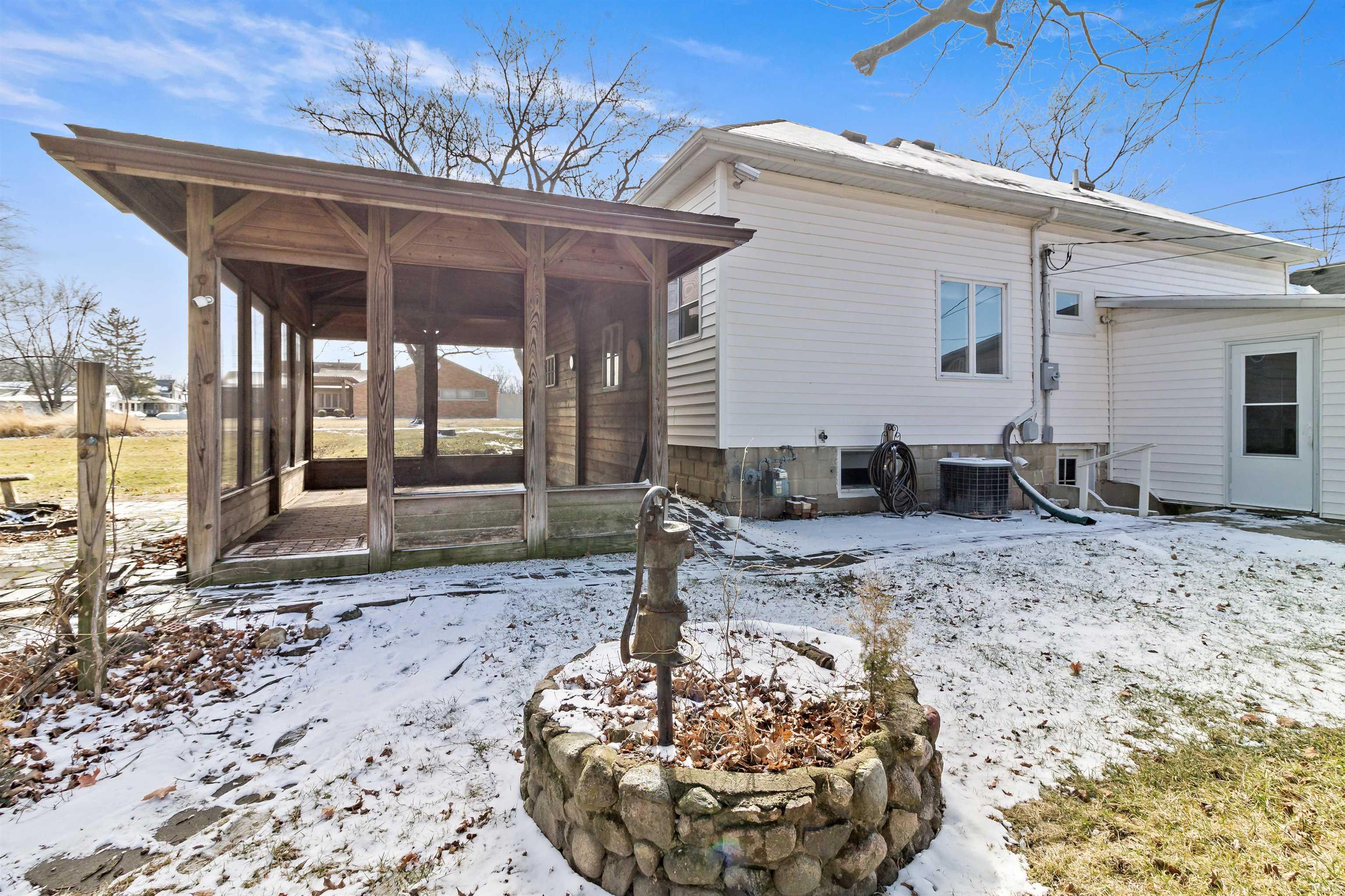 163 Anson Street Upland, IN 46989 - Photo 30 of 33
