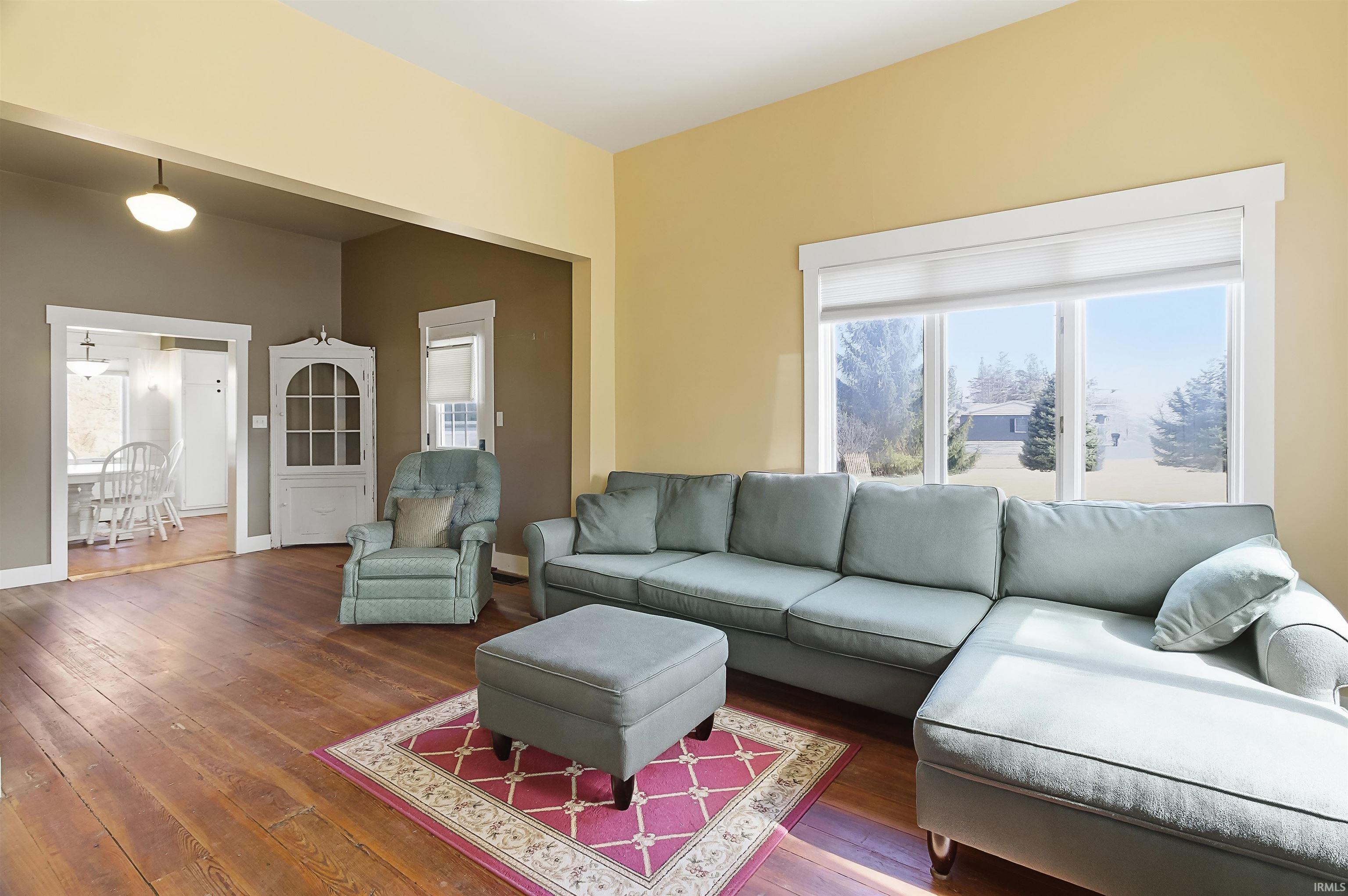 163 Anson Street Upland, IN 46989 - Photo 4 of 33