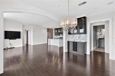$1,050,000 | 2950 Mt Wilkinson Parkway Southeast, Unit 802, Atlanta, GA 30339