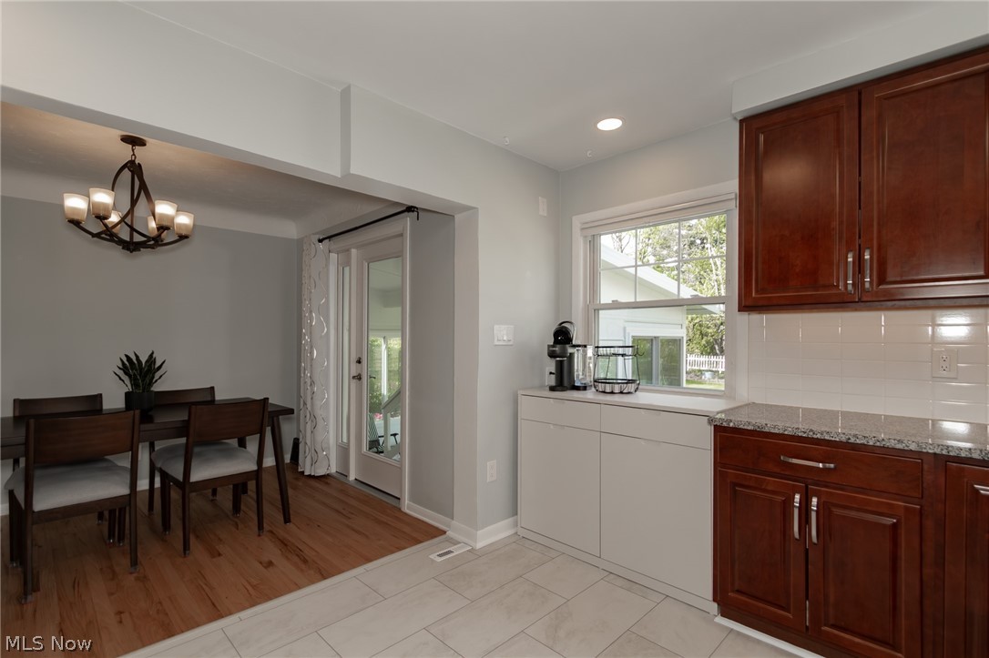 1342 Beaconfield Road Lyndhurst, OH 44124 - Photo 10 of 47 Gallery Image 10