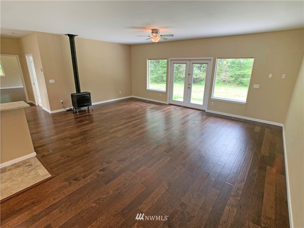 8448 Johnson Point Road Northeast Olympia, WA 98516 - Photo 13 of 40 Gallery Image 13