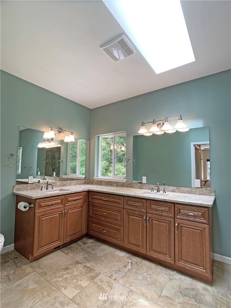 8448 Johnson Point Road Northeast Olympia, WA 98516 - Photo 22 of 40 Gallery Image 22