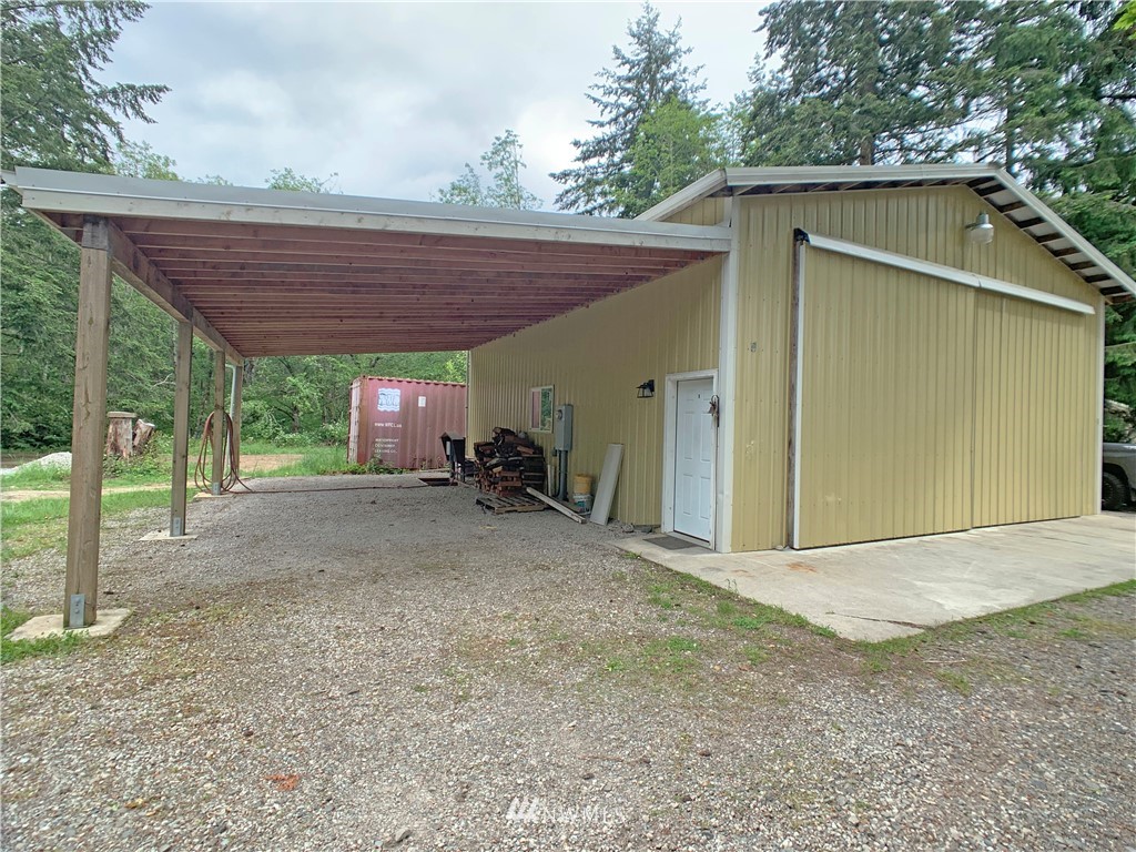 8448 Johnson Point Road Northeast Olympia, WA 98516 - Photo 4 of 40 Gallery Image 4