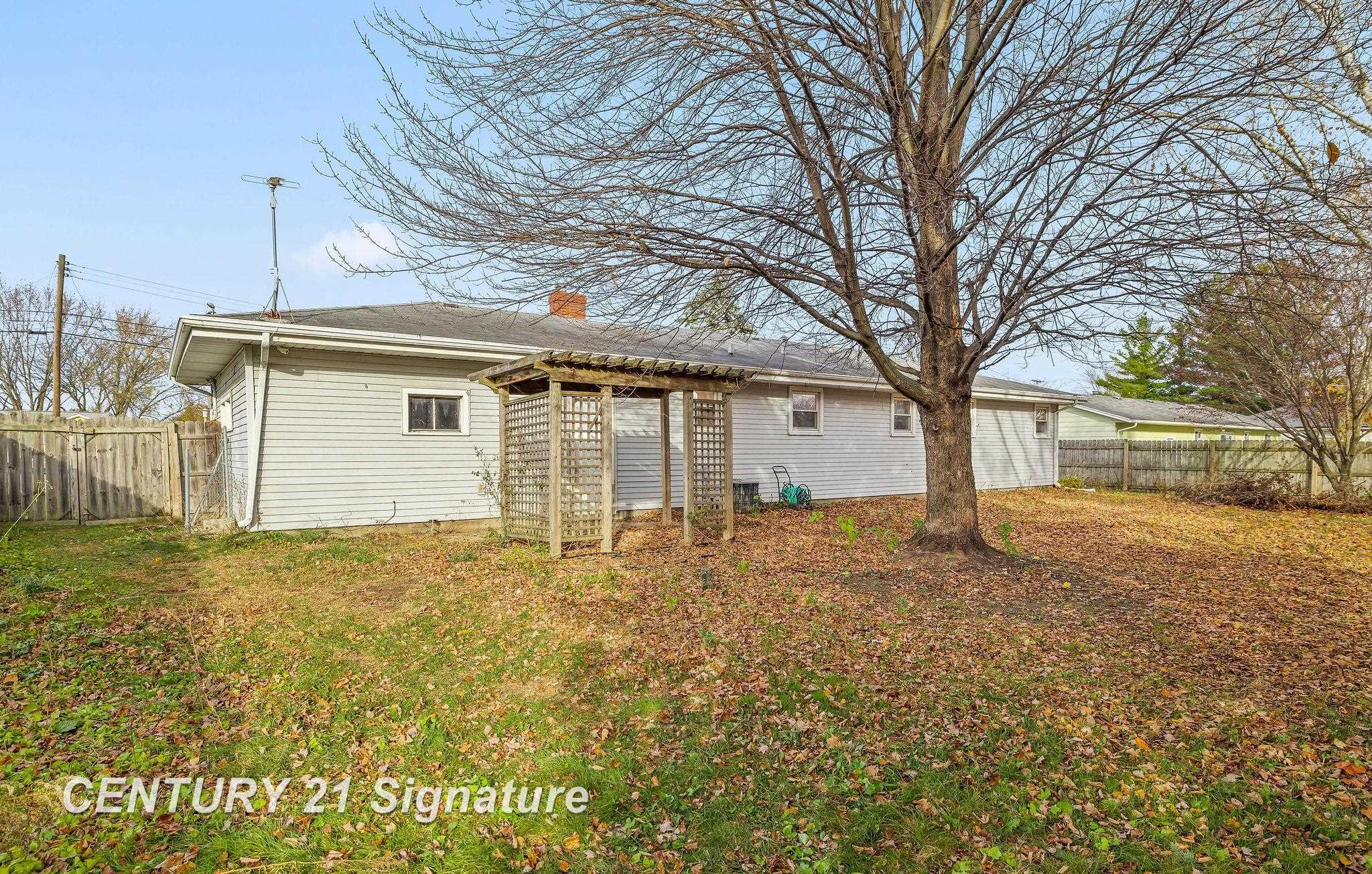 4571 Shattuck Road Saginaw, MI 48603 - Photo 2 of 27 50161200-a29e5070-f161-452f-b49c-401263245497.JPG