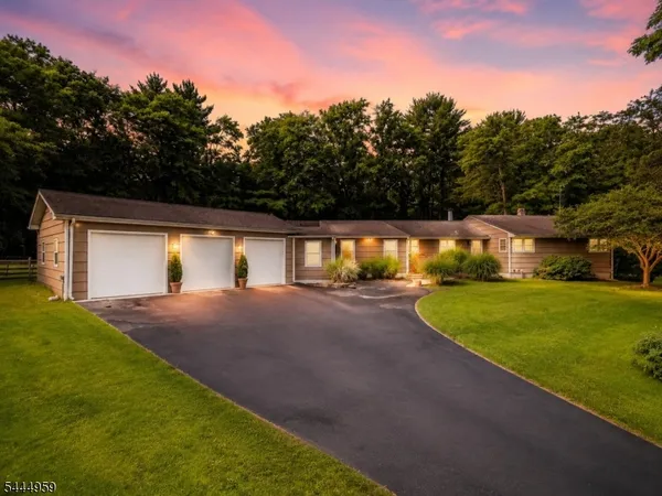 $849,000 | 303 Cherry Valley Road, Princeton, NJ 08540