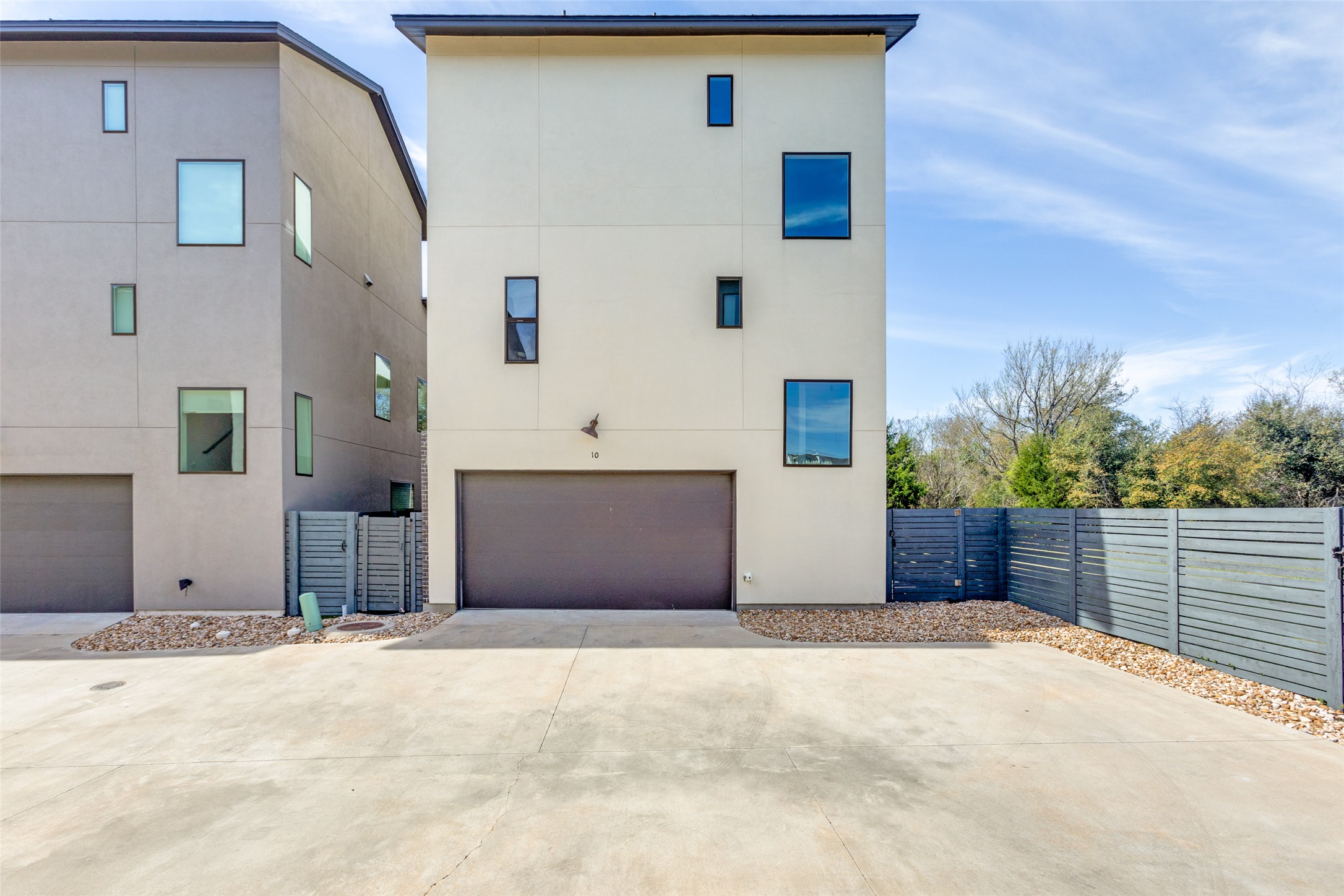 5002 Pecan Springs Road, Unit 10 Austin, TX 78723 - Photo 3 of 29 Gallery Image 3