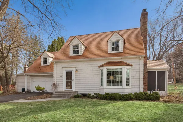 $525,000 | 505 Plymouth Road, Minnetonka, MN 55305