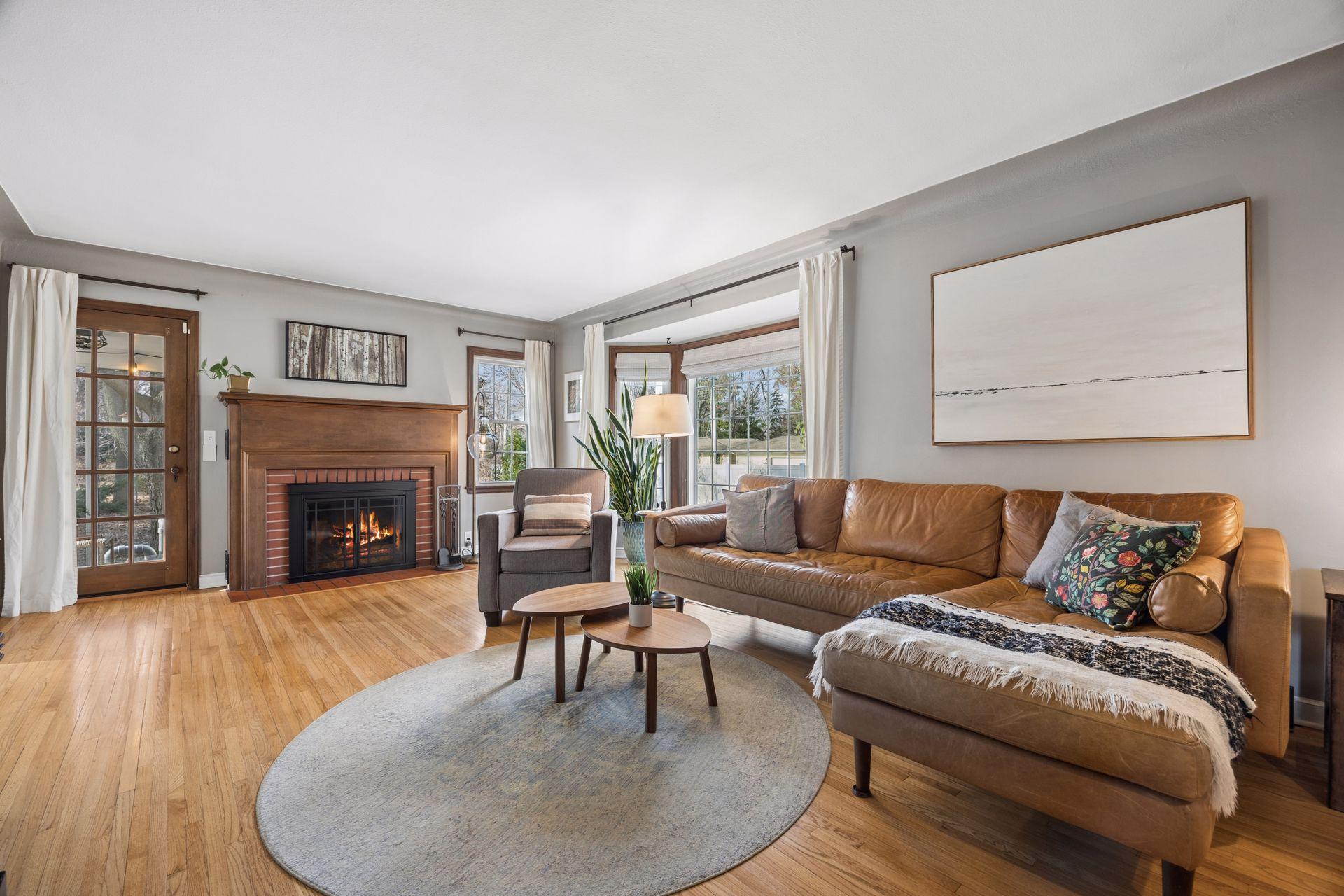 505 Plymouth Road Minnetonka, MN 55305 - Photo 4 of 47