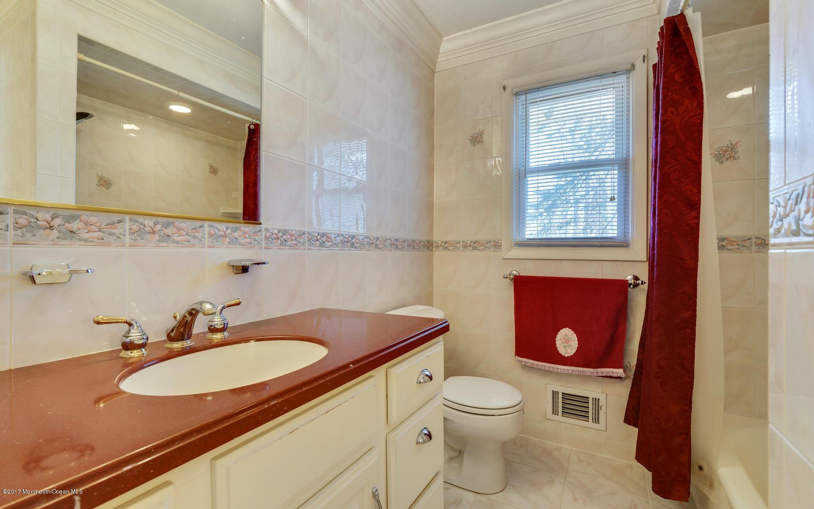 62 Tall Timber Road Middletown, NJ 07748 - Photo 20 of 53 20