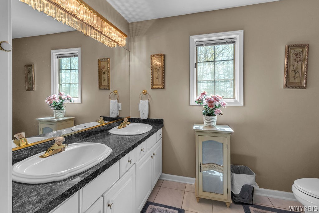 63 Sutherland Court Clarence, NY 14221 - Photo 23 of 40