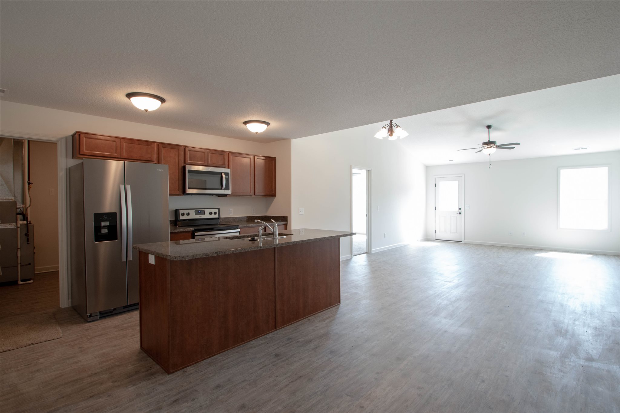 2156 Blue Spring Run Fort Wayne, IN 46808 - Photo 14 of 28 Gallery Image 14