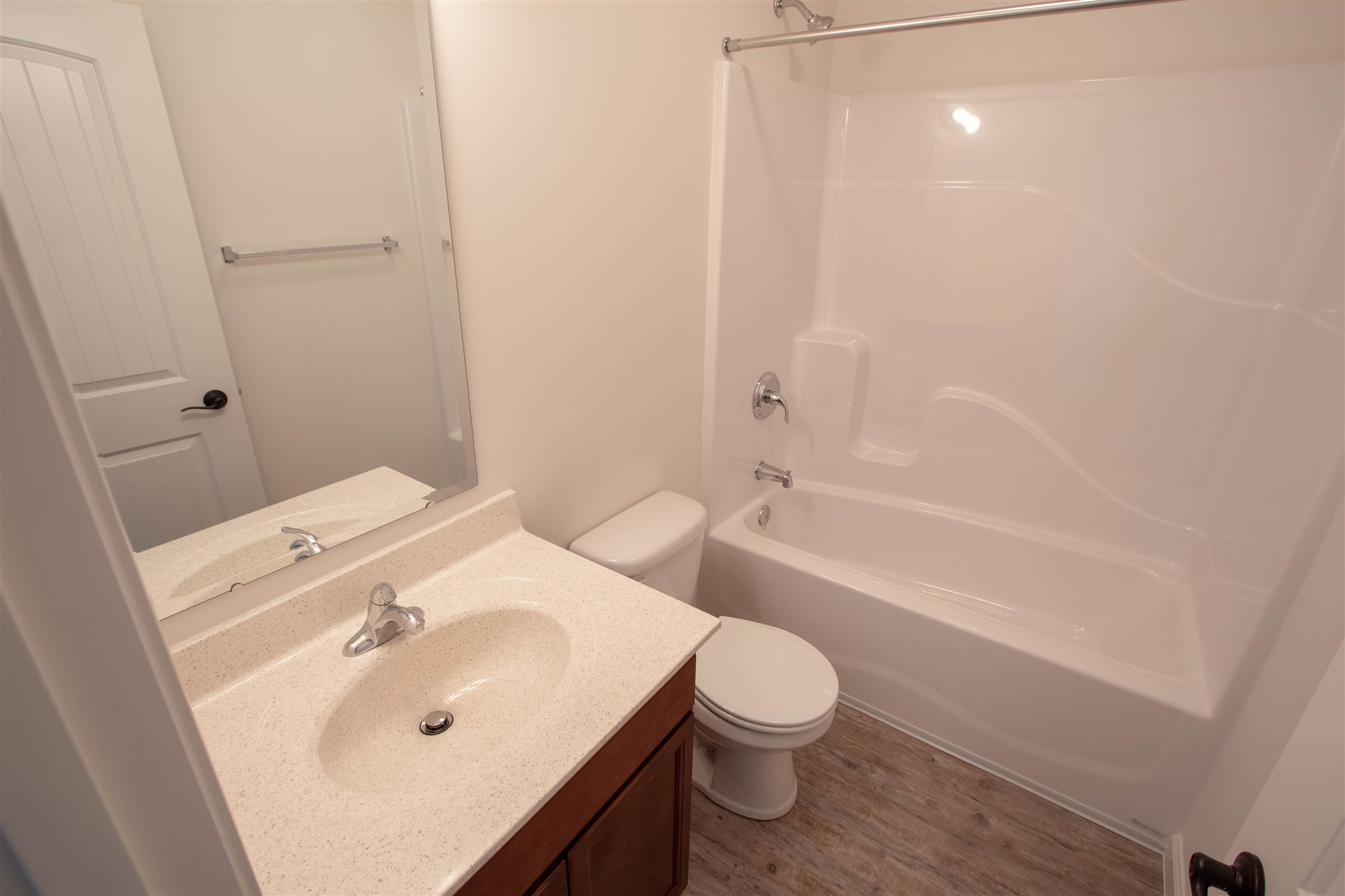 2156 Blue Spring Run Fort Wayne, IN 46808 - Photo 5 of 28 Gallery Image 5