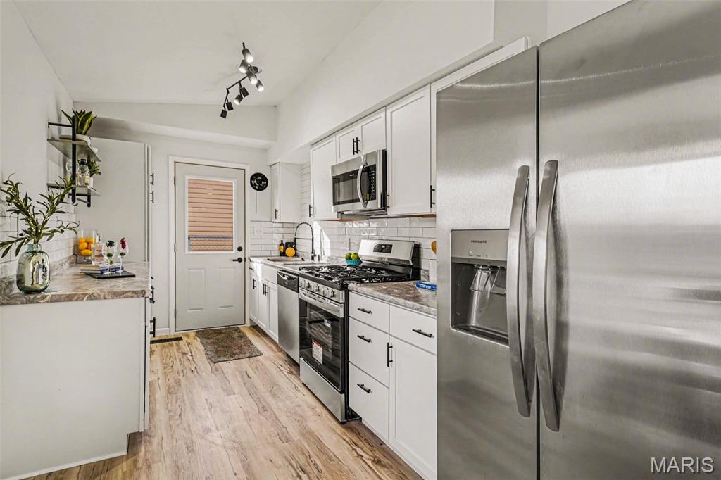 2829 Dale Avenue Granite City, IL 62040 - Photo 8 of 18