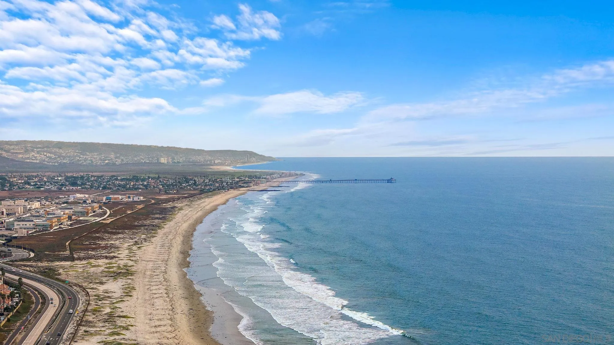 35 Buccaneer Way Coronado, CA 92118 - Photo 24 of 31 a view of a dry yard with wooden fence
