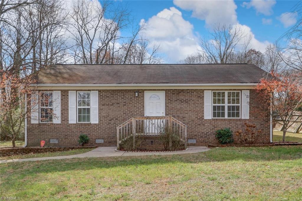 737 Morgan Road Eden, NC 27288 - Photo 1 of 18 Gallery Image 1