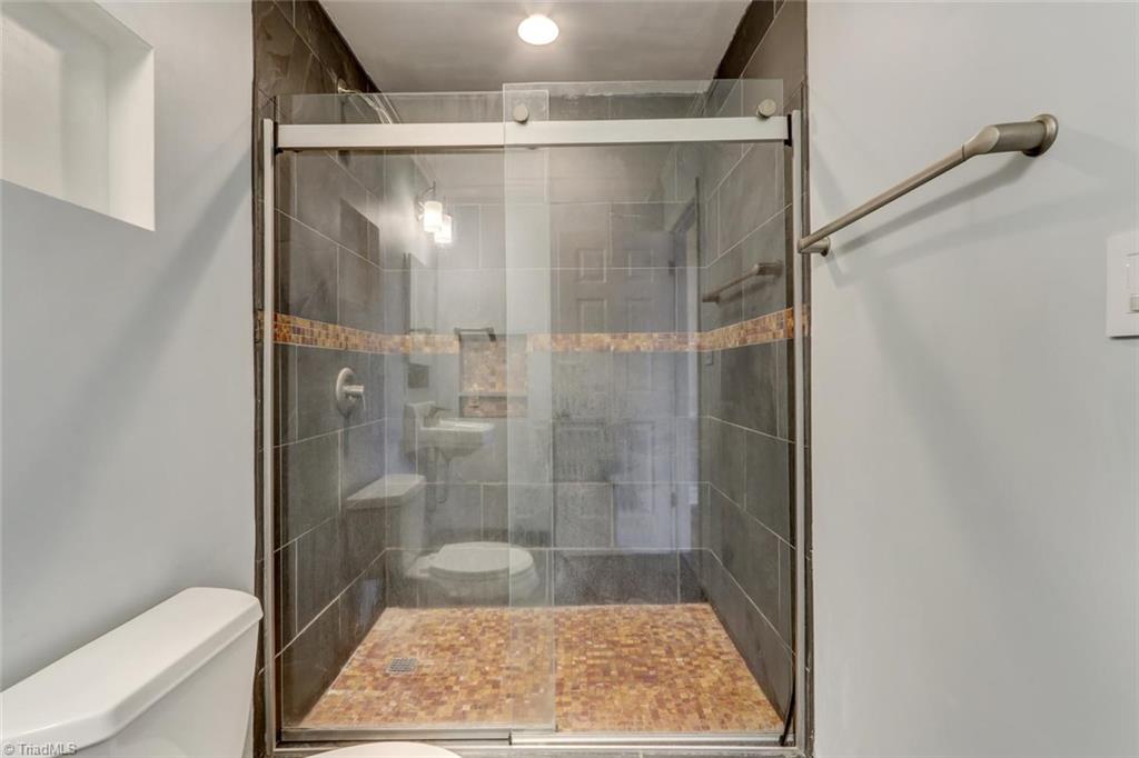 737 Morgan Road Eden, NC 27288 - Photo 15 of 18 Gallery Image 15