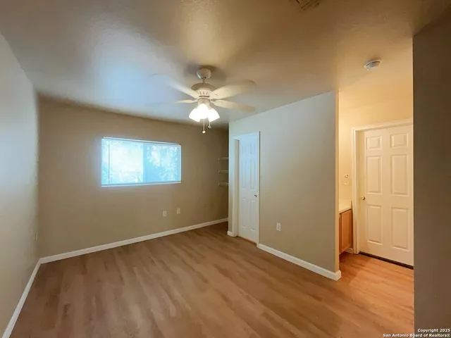 $1,095 | 8025 Maverick Climb, San Antonio, TX 78250