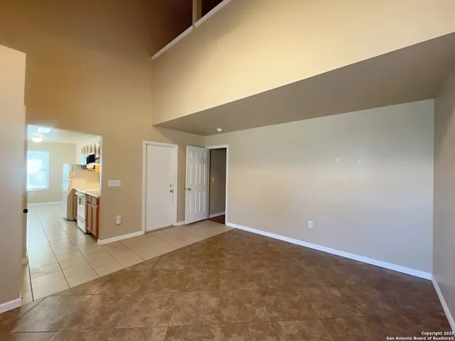 $1,095 | 8025 Maverick Climb, San Antonio, TX 78250