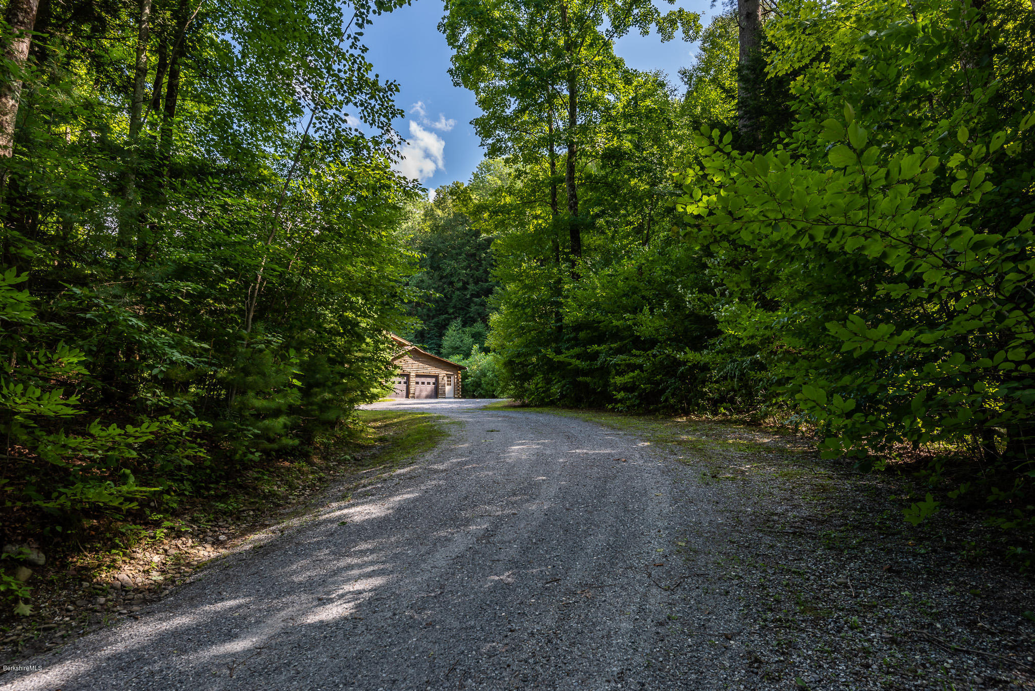 28 Cobb Road West Stockbridge, MA 01236 - Photo 3 of 29 Driveway In
