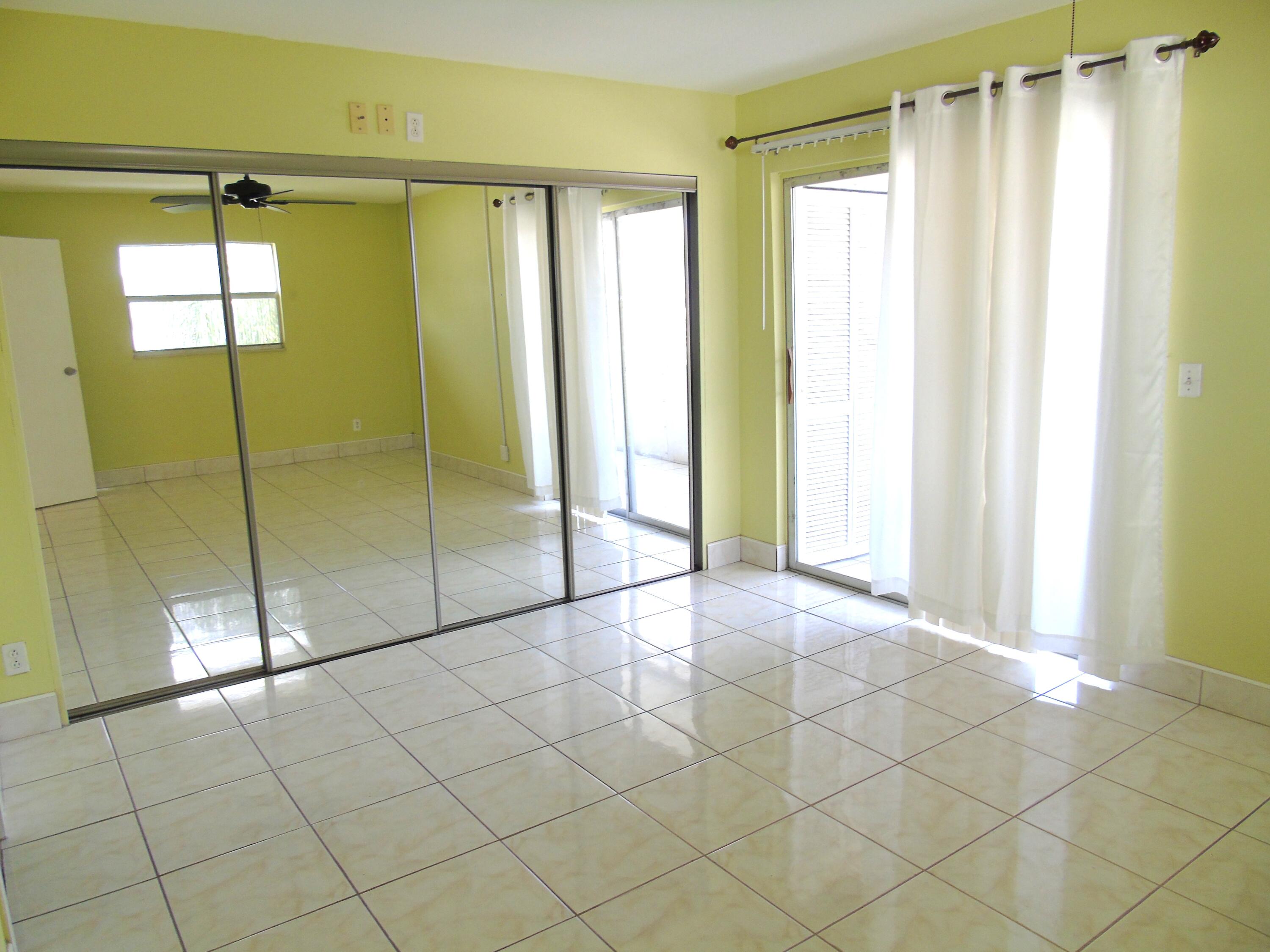 375 Tuscany Lane Delray Beach, FL 33446 - Photo 14 of 38 DSC04485 2