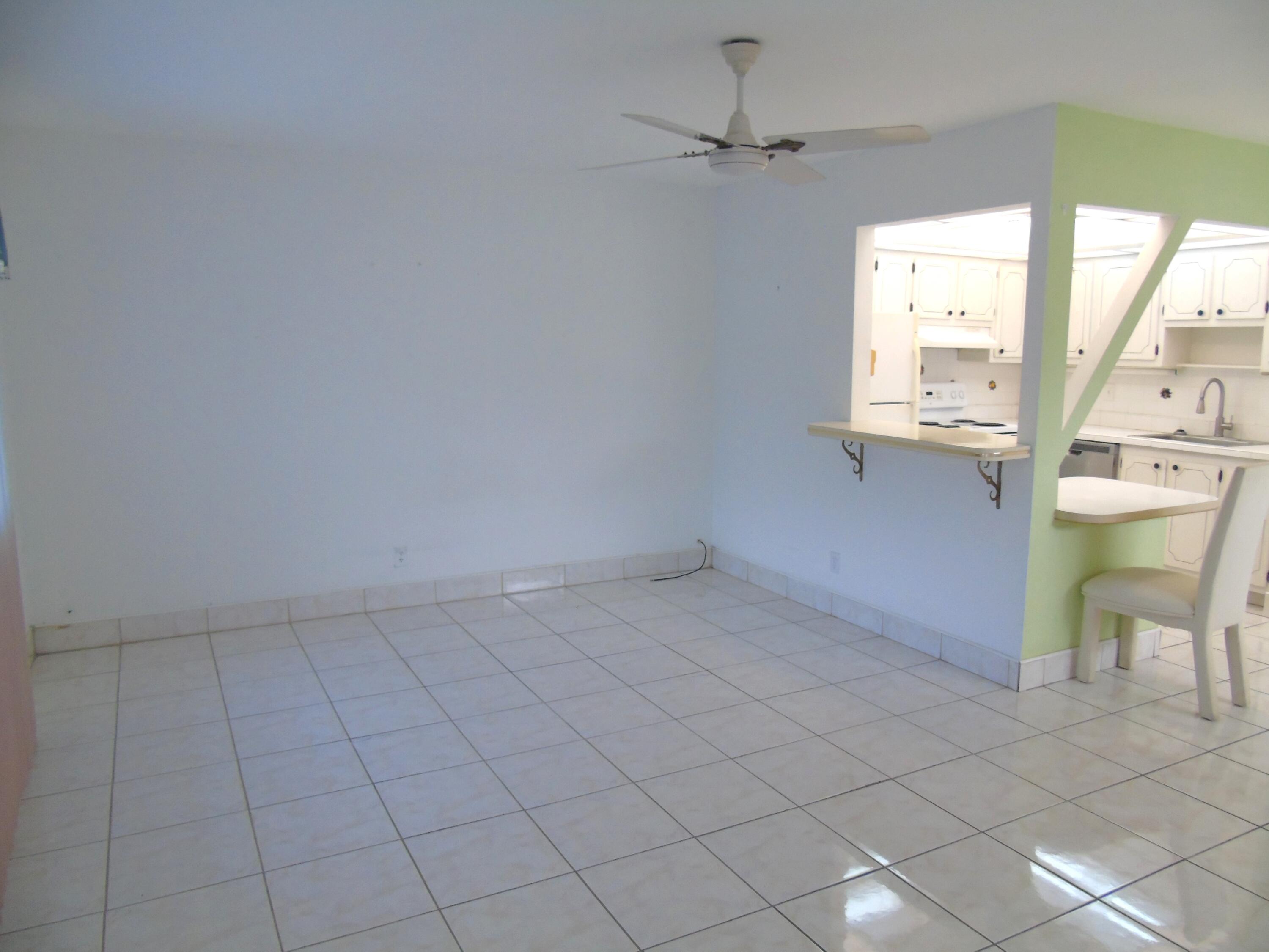 375 Tuscany Lane Delray Beach, FL 33446 - Photo 6 of 38 DSC04462 2