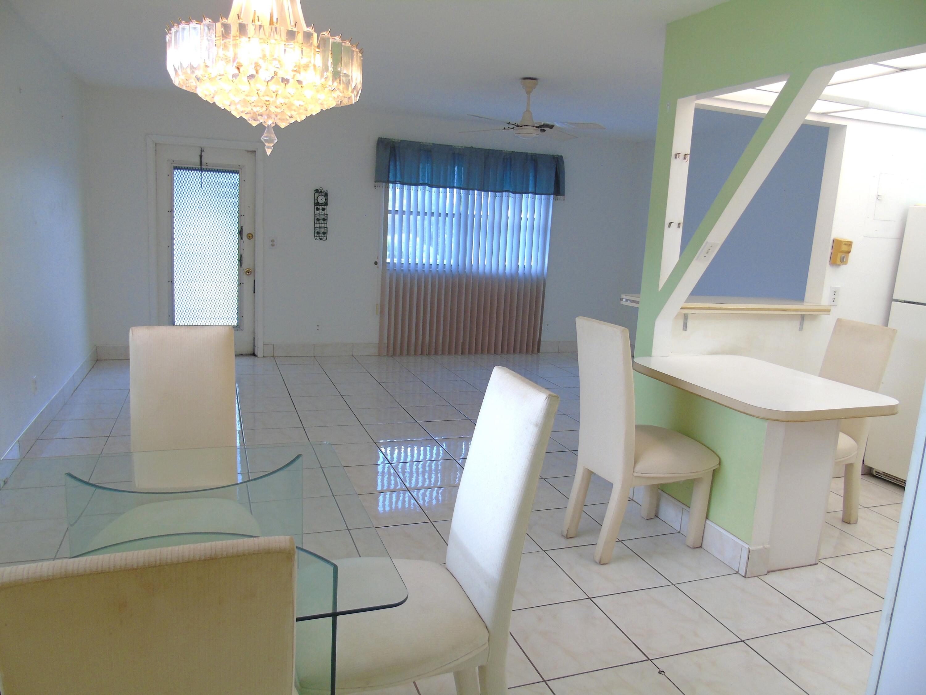375 Tuscany Lane Delray Beach, FL 33446 - Photo 9 of 38 DSC04465 2