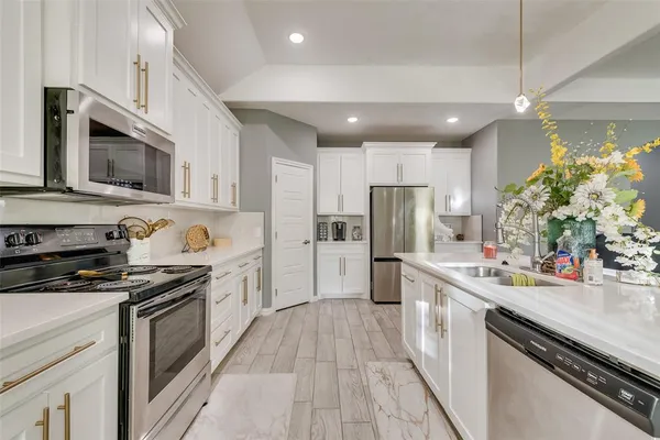 $360,000 | 4225 Elkins Avenue, Lancaster, TX 75134