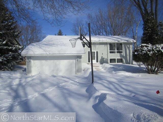 2245 William Tell Road East St. Paul, MN 55119 - Photo 1 of 14 Gallery Image 1