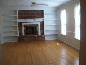 17 Compton Bristol, TN 37620 - Photo 4 of 20 Den
