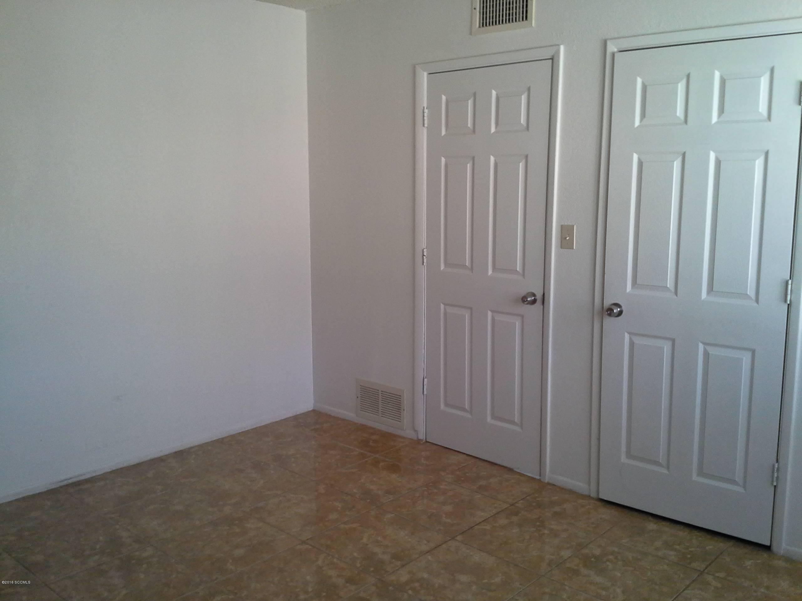 417 Sykes Circle Rio Rico, AZ 85648 - Photo 7 of 9