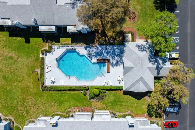 $272,500 | 2025 Eastbourne Way, Unit 7, Orlando, FL 32812