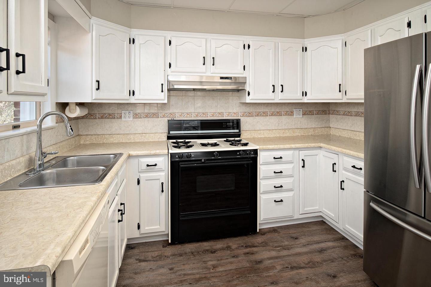 6343 Montgomery Road Elkridge, MD 21075 - Photo 11 of 40