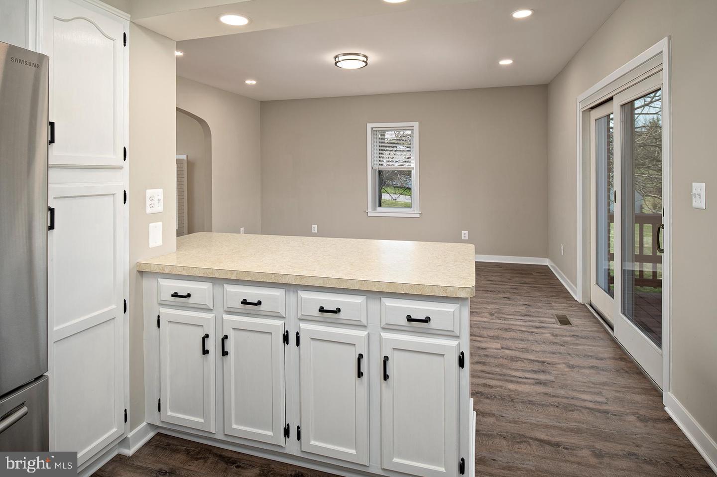 6343 Montgomery Road Elkridge, MD 21075 - Photo 13 of 40